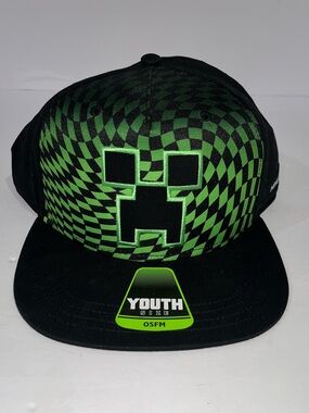 Minecraft Creeper Youth Snapback Hat NWT
